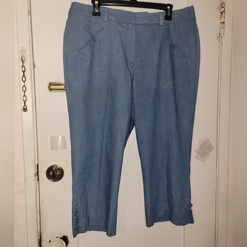 Larry Levine Stretch cropped denim  Pants sz 14